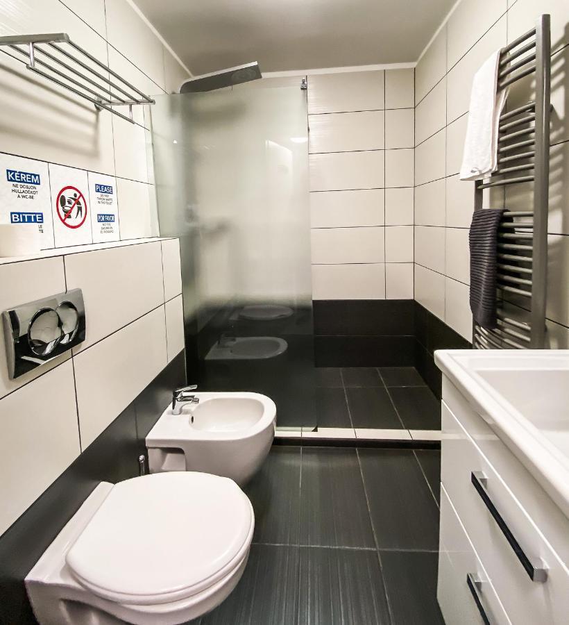 Dominik Panzio Bed & Breakfast Budapest Luaran gambar