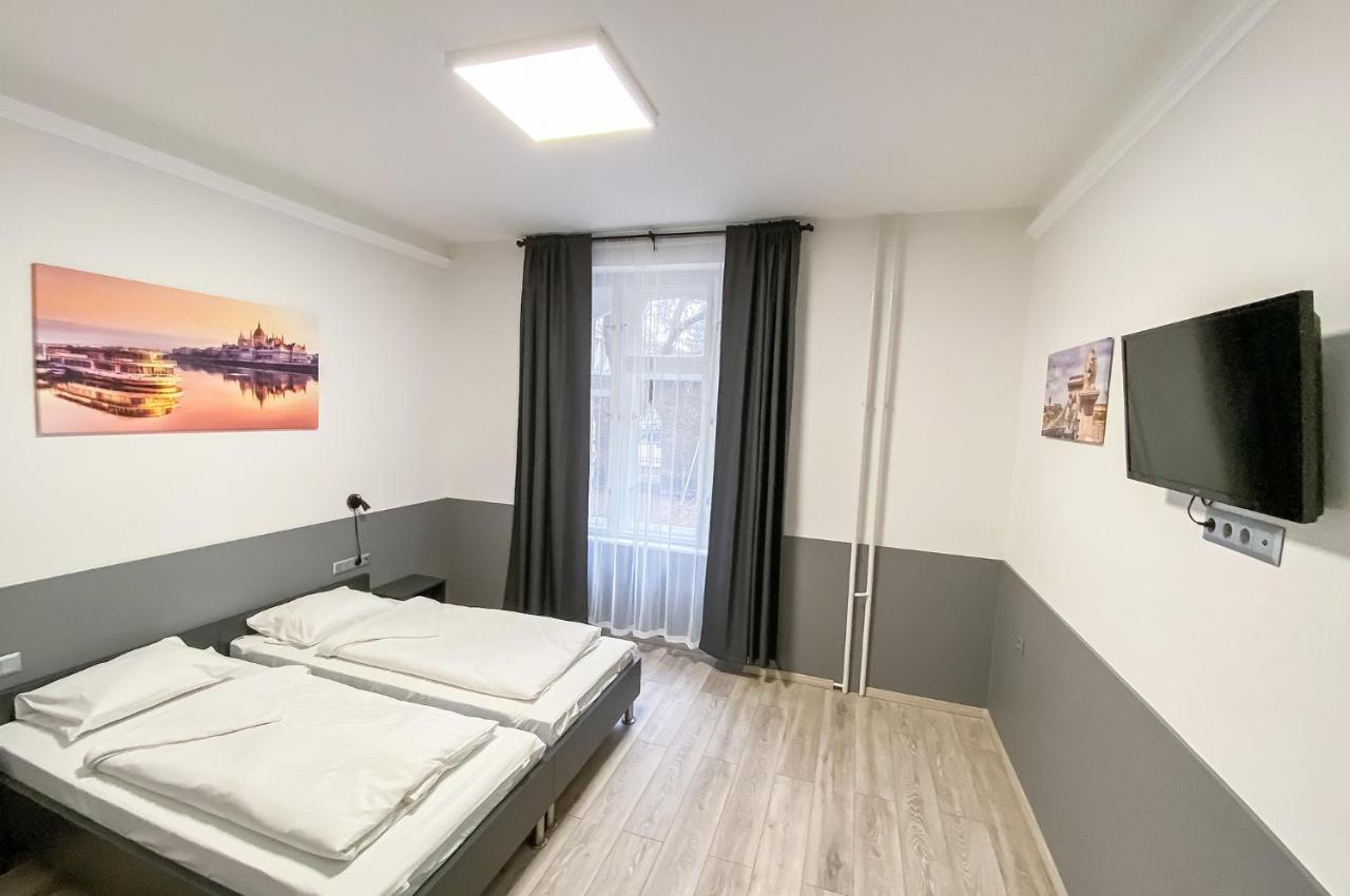 Dominik Panzio Bed & Breakfast Budapest Luaran gambar